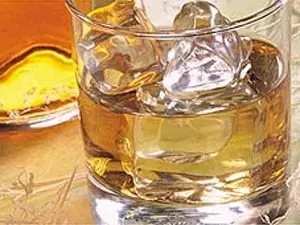 סטודנטים מזגו 30% יותר לכוסות הנמוכות