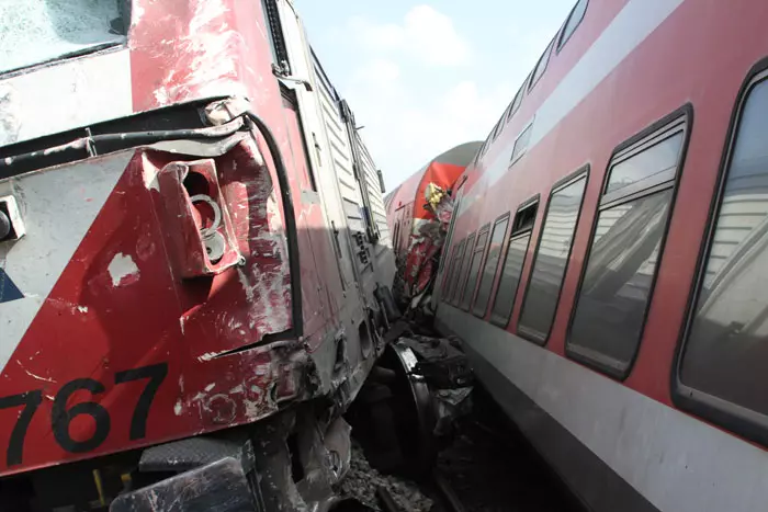 בעקבות התאונה תנועת הרכבות בין תל אביב לחיפה הופסקה בשני הכיוונים