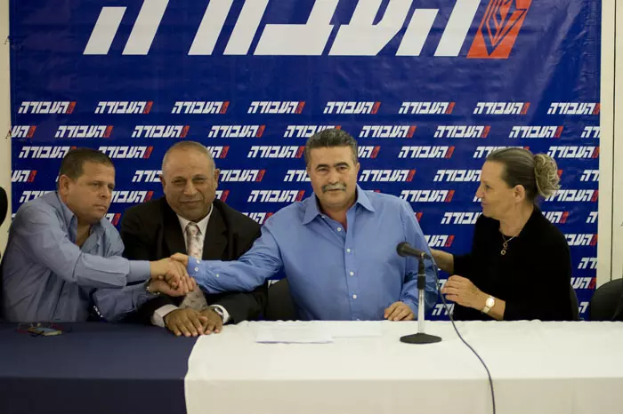 "אם במקום אחר בעולם, ילד שצמח בפריפריה היה מקבל את ההזדמנויות שקיבלתי". פרץ, כבל ומג'אדלה הבוקר