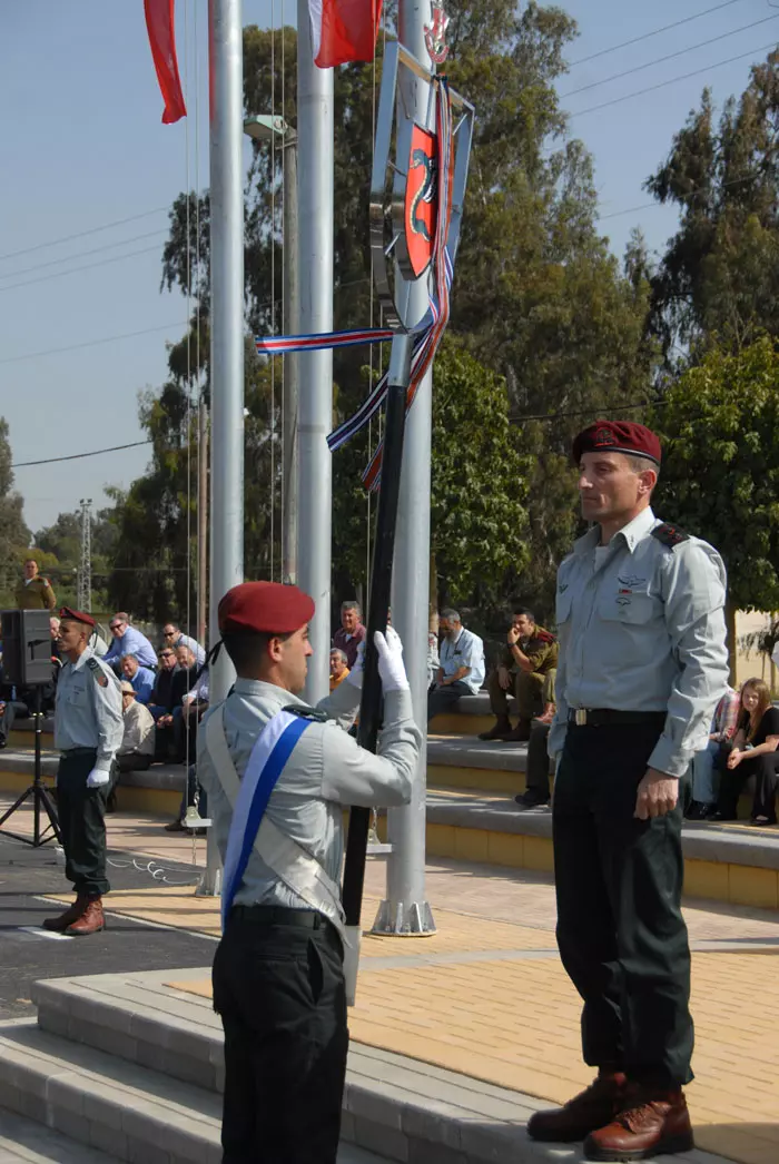 אמיר ברעם בזמן קבלת הפיקוד על חטיבת הצנחנים