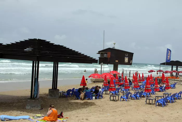 אחד החופים האיכותיים בישראל. חוף דדו בכרמל