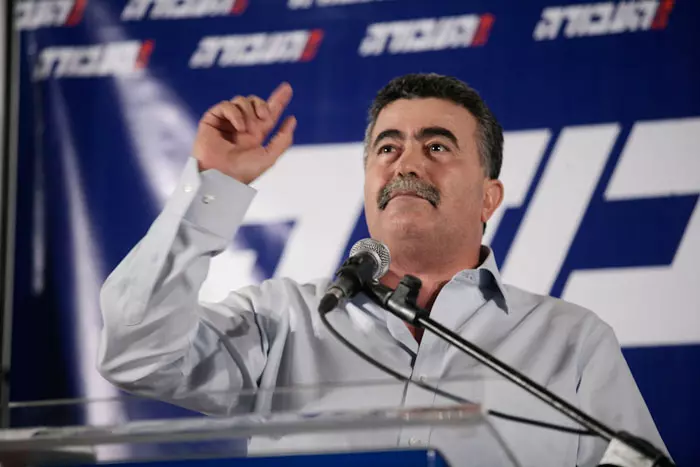 "מתכוננים לניצחון בסיבוב הראשון". המועמד עמיר פרץ