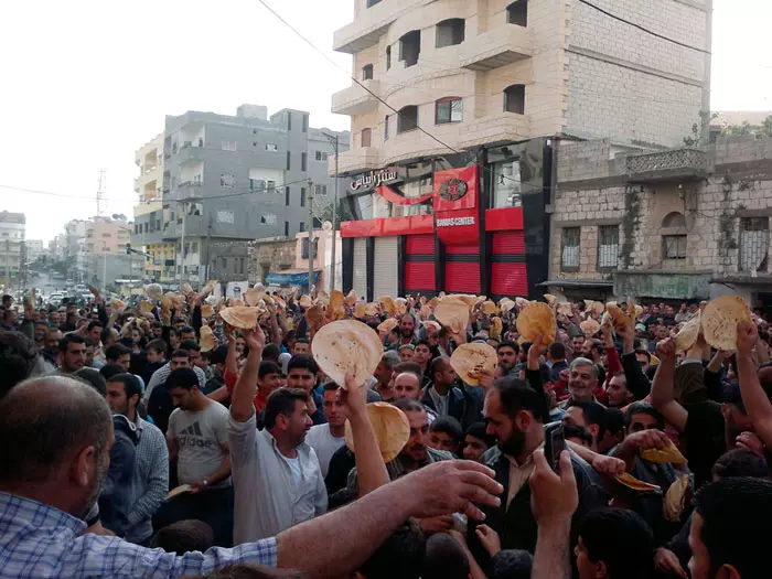 ההפגנות נגד משטרו של אסד
