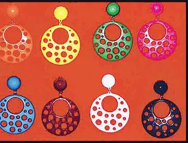 מתלבשים מספיק ודי