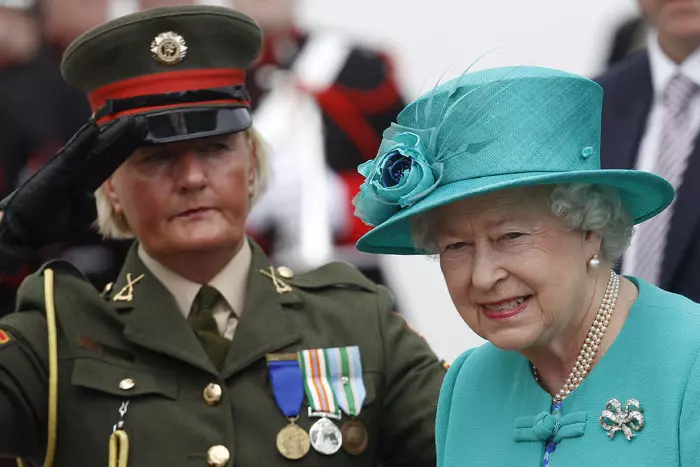 לראשונה זה יותר מ-100 שנים, ביקור של מונרך בריטי באירלנד. המלכה אליזבת, היום בדבלין