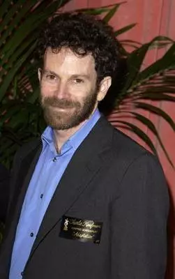 צ'ארלי קאופמן, וחצי