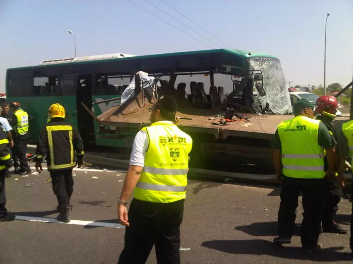 "לפי מה שנראה בזירה כנראה הם היו על אותו נתיב לכיוון מזרח והם איבדו את השליטה"