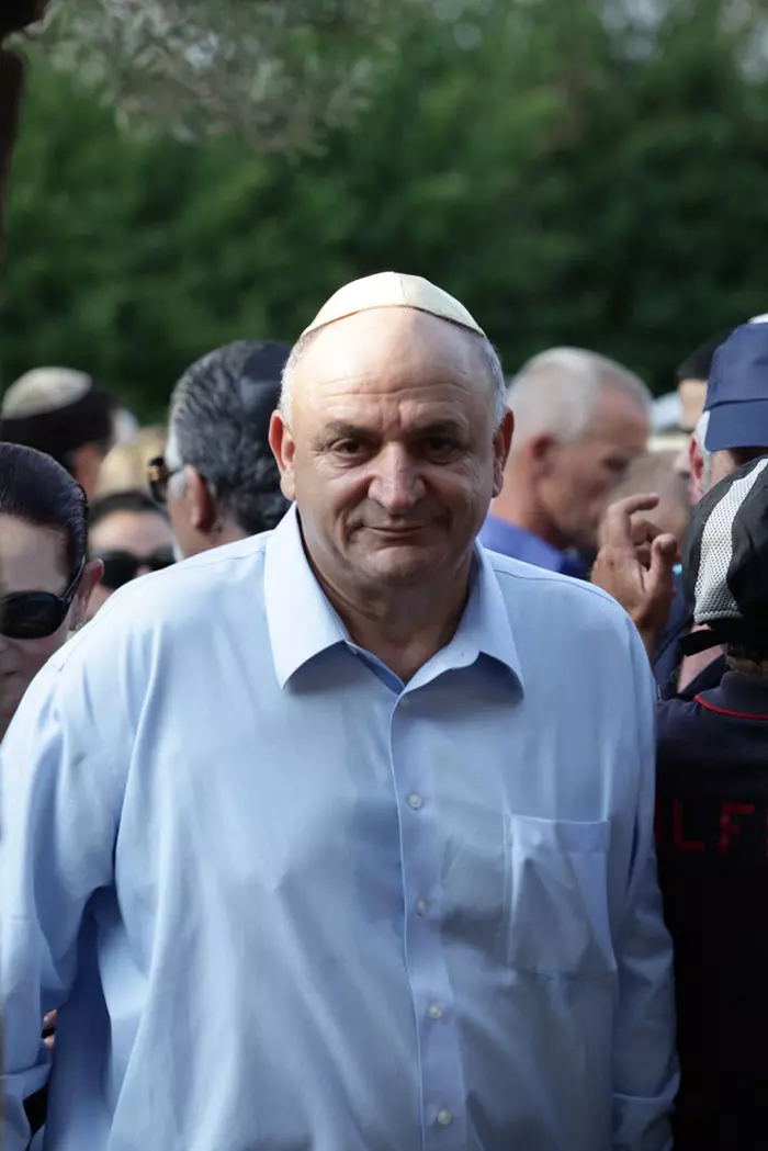 יקבל 65 מיליון שקלים. יצחק תשובה
