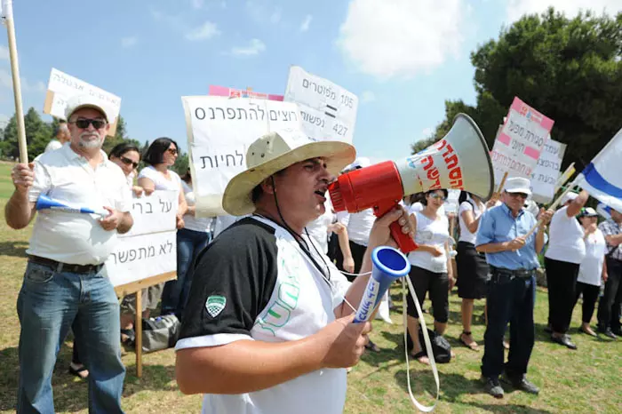 "שביתות הן דבר לא נעים, אבל השביתות שפוקדות אותנו הן שביתות לוקסוס"