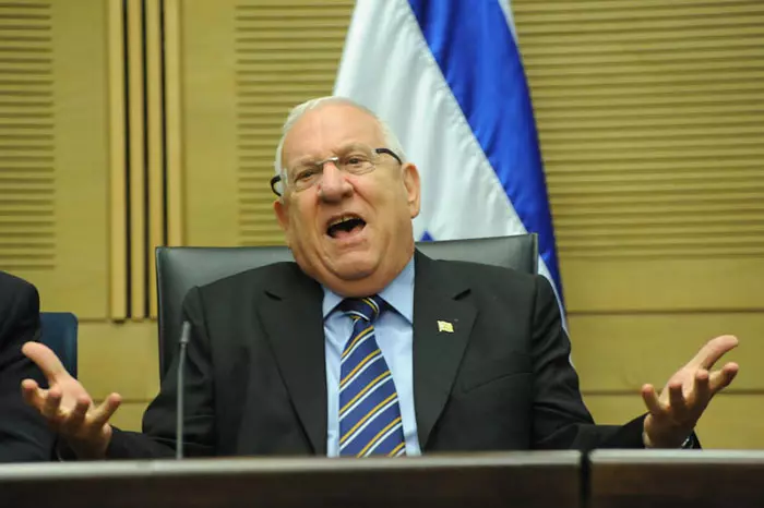"השמעת איומים, הן במרומז והן באופן ישיר, כמו גם הגשת הצעות חוק פרובוקטיביות - אינן חלק מהתרבות הפוליטית ומהשיח הציבורי הלגיטימי". ריבלין