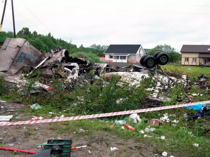 חוסלו מדעני גרעין רוסים? התרסקות המטוס ליד פטרוזוודסק, יוני 2011