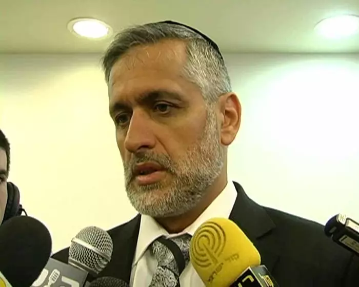"הדרת החרדים הפכה עבור לפיד לערך מקודש"