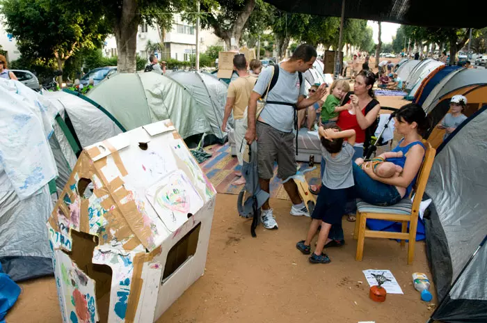 "הממשלה והכנסת מנותקים מהעם ומהרגשות האותנטיים של הציבור". מתחם המחאה בתל אביב