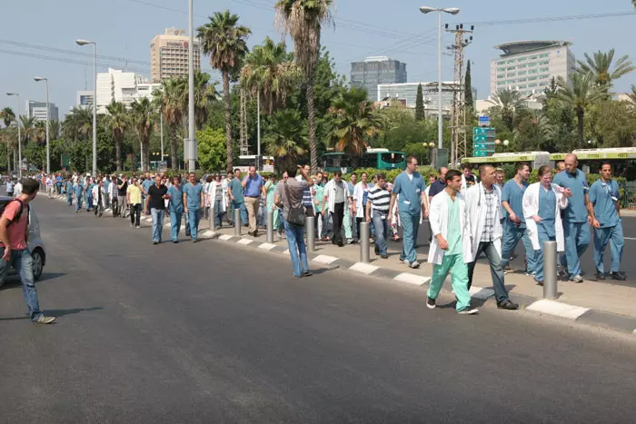 יצליחו לאחד את השורות? המתמחים נוטשים את איכילוב, השבוע