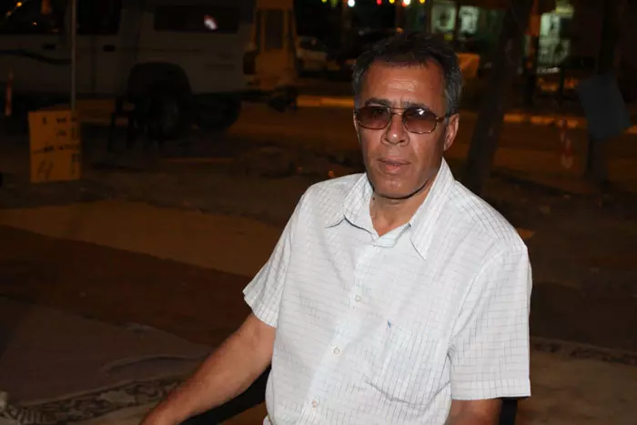 מופיד עתאמנה, בן 55, איש עסקים במאהל המחאה באקה אל-גרבייה, יולי 2011