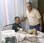 הנהג, יוסי שלום, בבית החולים