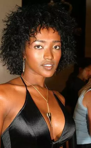 אסתי ממו. הנוער בקריית מלאכי הולך לאבדון