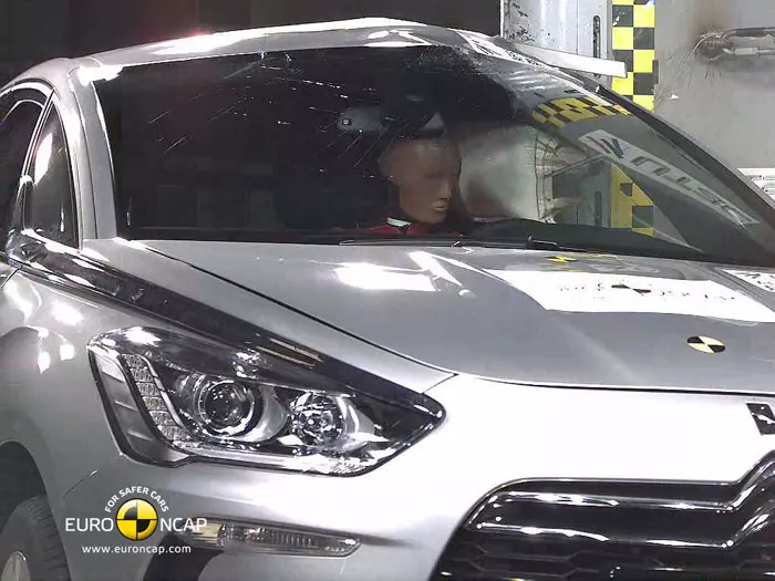 סיטרואן DS5 מבחן ריסוק Euro NCAP