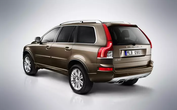 וולוו XC90 מתיחת פנים 2012