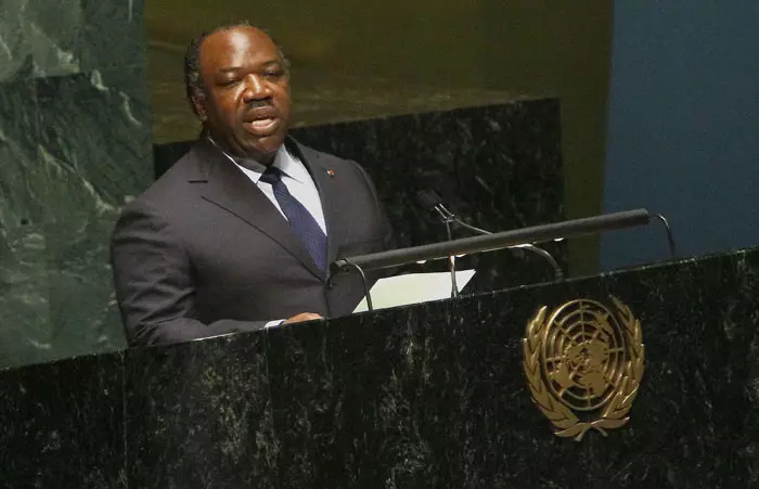 הנשיא עלי בונגו נואם באו"ם. סממנים של דמוקרטיה