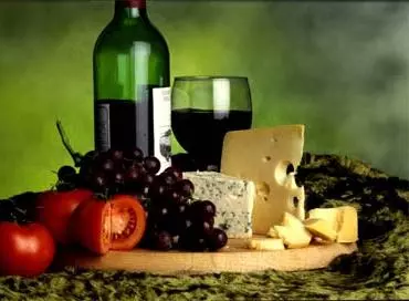 גבינות ויין