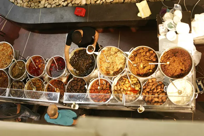 שוק האוכל של דיזנגוף סנטר