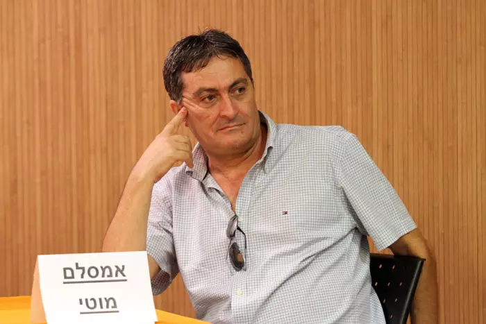 "אנו שמחים על הקשר שנוצר בין קבוצת הנשים של המועדון לבין חברת סלע קפיטל שנרתמה לתרומה לקהילה כשותפה לקידום ספורט הנשים". מוטי אמסלם