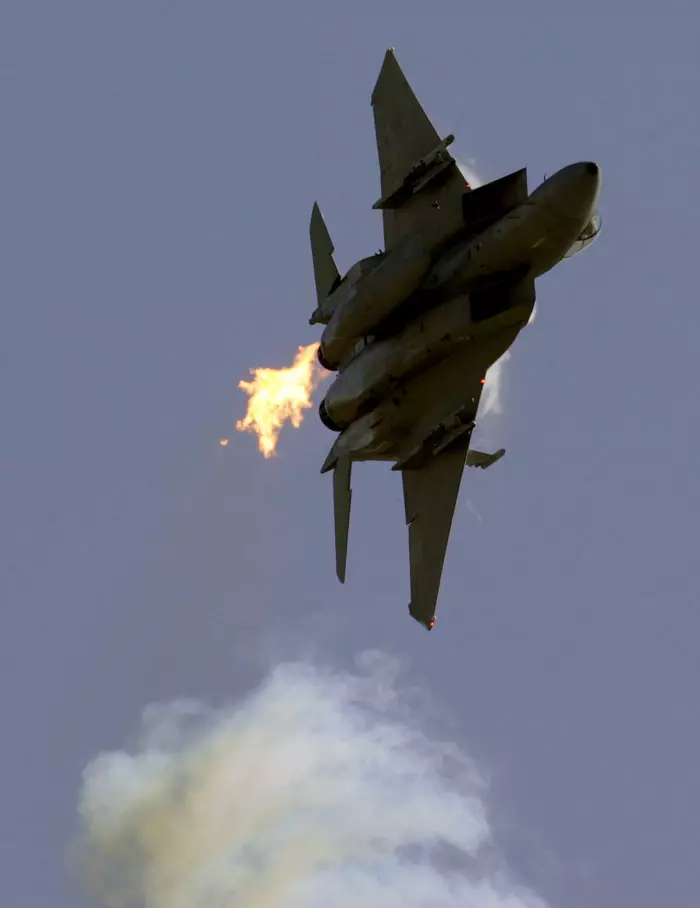 כמו סובארו. ותיק, אבל עדיין להיט. F-15