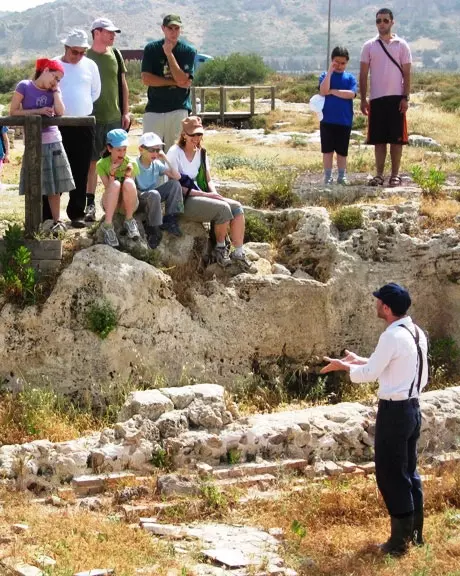 קוראים לציבור המטיילים לשמור על ניקיון האתרים