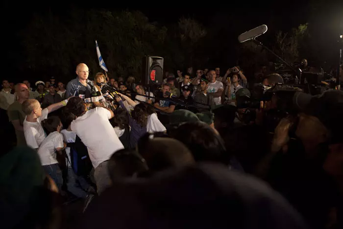 כבר מביא מנדטים לעבודה? נעם שליט