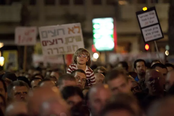 שינתה את הרגלי הקנייה של הצרכנים, המחאה החברתית