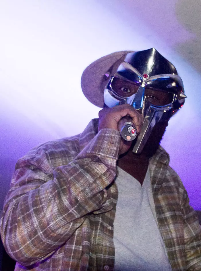 איזה באסה. MF DOOM