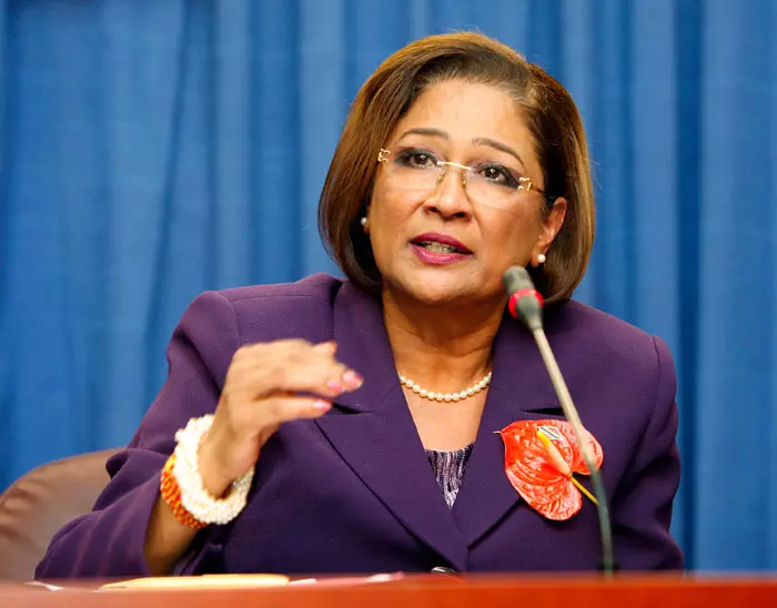 ראש ממשלת טרינידד וטובגו, קמלה פרסאד-ביססאר, מודיעה בשבוע שעבר על חשיפת מזימת ההתנקשות