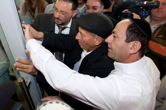מפעיל הסלולר הווירטואלי העברי הראשון נמצא בתהליך מרתוני לפרישת נקודות השיווק