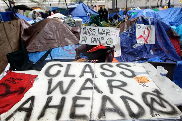 מחנה האוהלים של תנועת המחאה "כיבוש וול סטריט" בפארק זוקוטי שבניו יורק, 27 באוקטובר 2011
