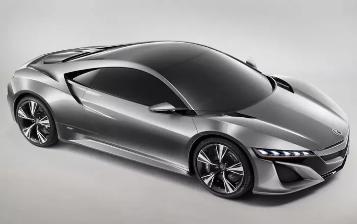 הונדה NSX החדשה. למי היא דומה?