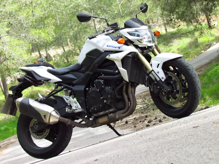 מבחן ארוך טווח סוזוקי GSR750