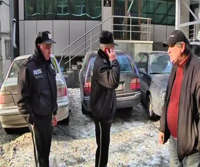 כוחות משטרה גאורגיים, היום מחוץ לשגרירות בטביליסי