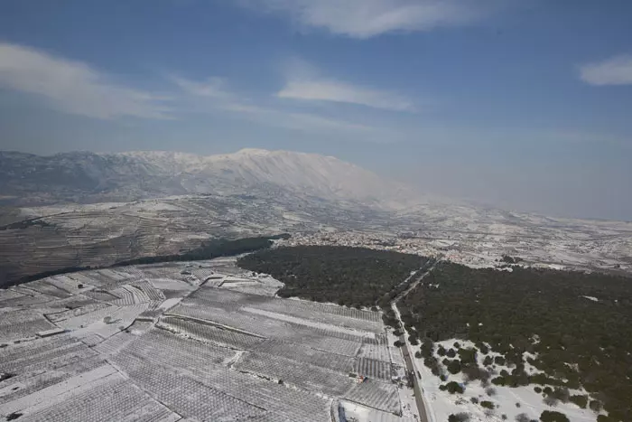 צילומי מסוק של החרמון המושלג, פברואר 2012