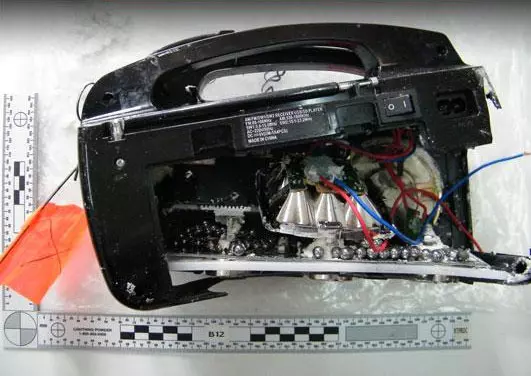 מטען שהוסלק במקלט רדיו, שמעריכים ששימש לפיגוע בתאילנד