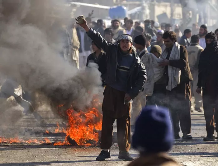 אפגנים זועמים על שריפת הקוראן, בחודש שעבר