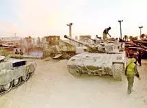 כוחות צה"ל בעזה. לדברי מקור פלסטיני, אחד ההרוגים הוא אזרח