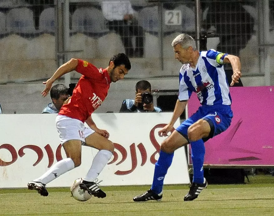 גם אם ההחלטה להחזיר אותו הייתה טובה מקצועית, שחקנים נפגעו". מוראד מגמאדוב מול יוסי שבחון