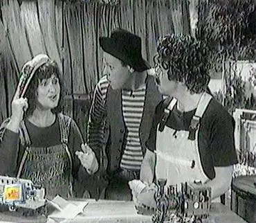 אדיר מילר עושה רגע ודודלי, שנה לפני 'ארץ נהדרת'. מתקיימים משיתופי פעולה