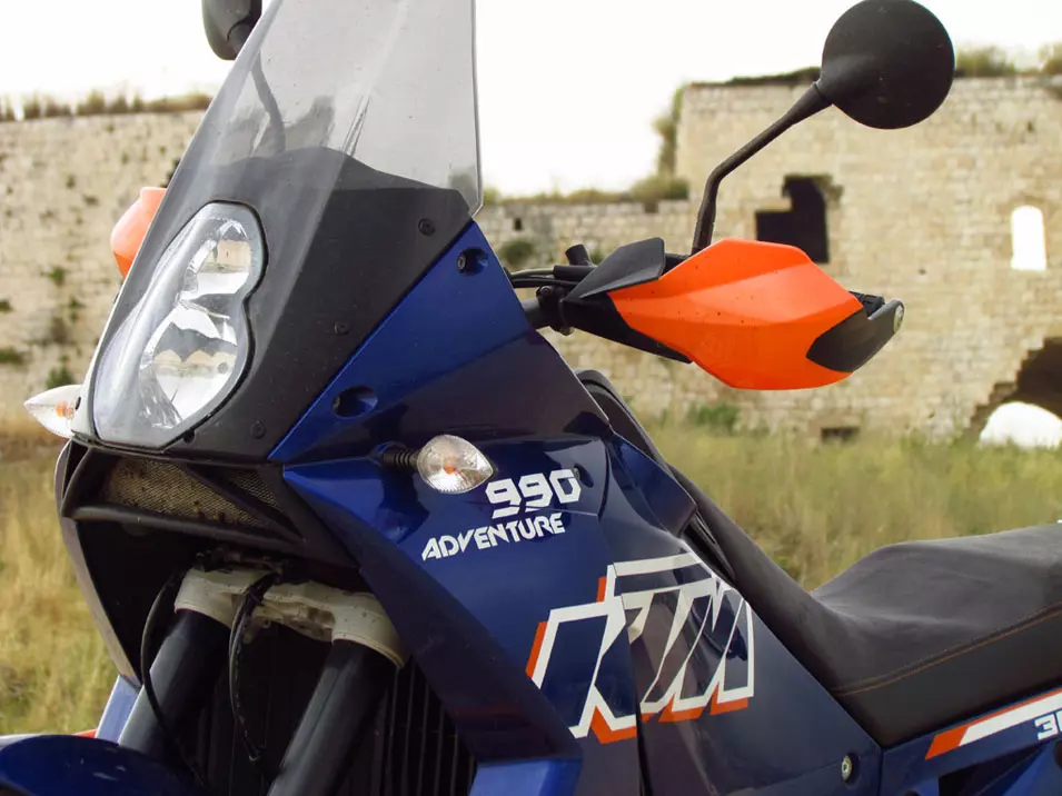 מבחן KTM אדוונצ'ר 990 2012