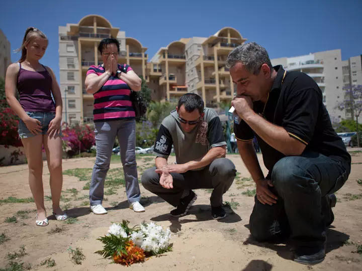 מקום הירצחו של גדי ויכמן בבאר שבע. "במקרים של רעש, מאלתרים מתדב מפה ופקח משם"