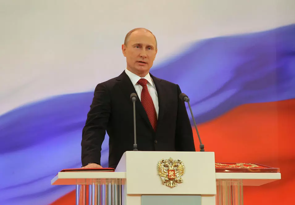 כל ניסיון להפעיל לחץ על מוסקבה לשנות את עמדתה הוא "בלתי מקובל". ולדימיר פוטין