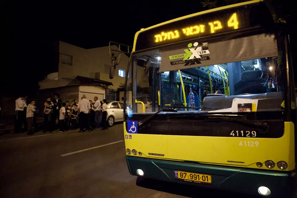 המשטרה בודקת כיצד הגיע הילד לכביש, ללא השגחה. אורי לנץ