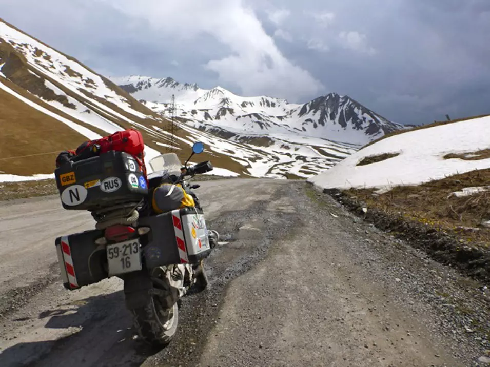 מסע מסביב לעולם על אופנוע, דורון קדמיאל