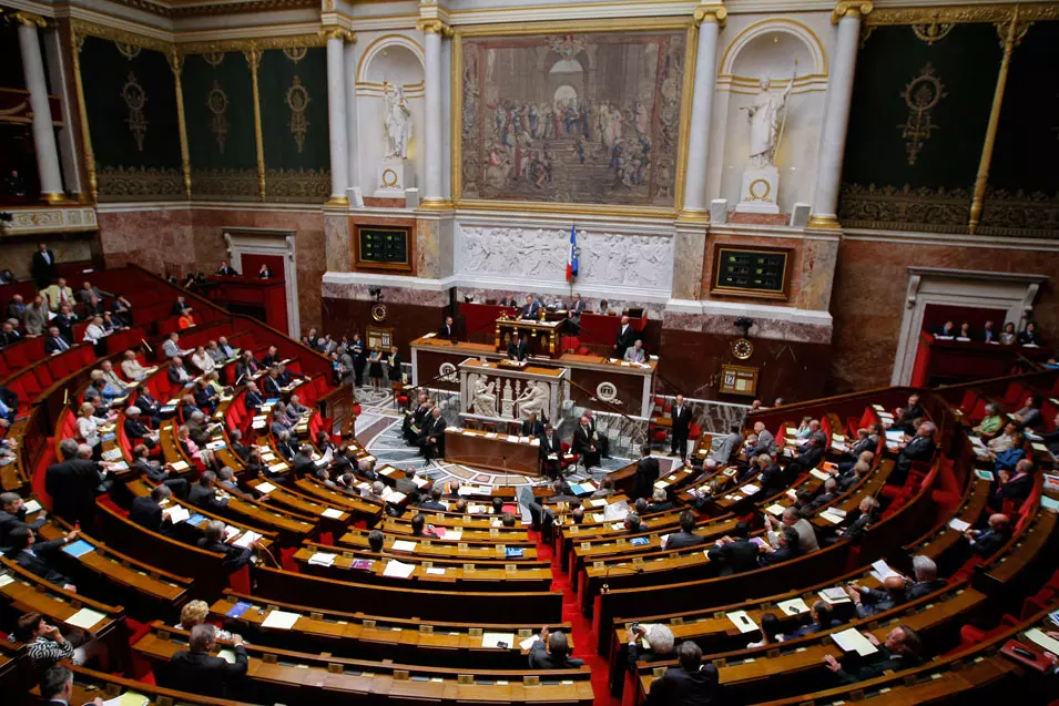 ניצחון ראשון כנשיא מכהן. הבית התחתון של הפרלמנט בפריז